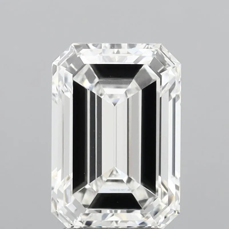 4.02ct Emerald Lab Grown Diamond (Colour F, Clarity VVS2, IGI Certified)