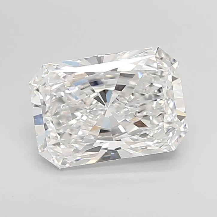 4.02ct Radiant Lab Grown Diamond (Colour E, Clarity VVS2, IGI Certified)