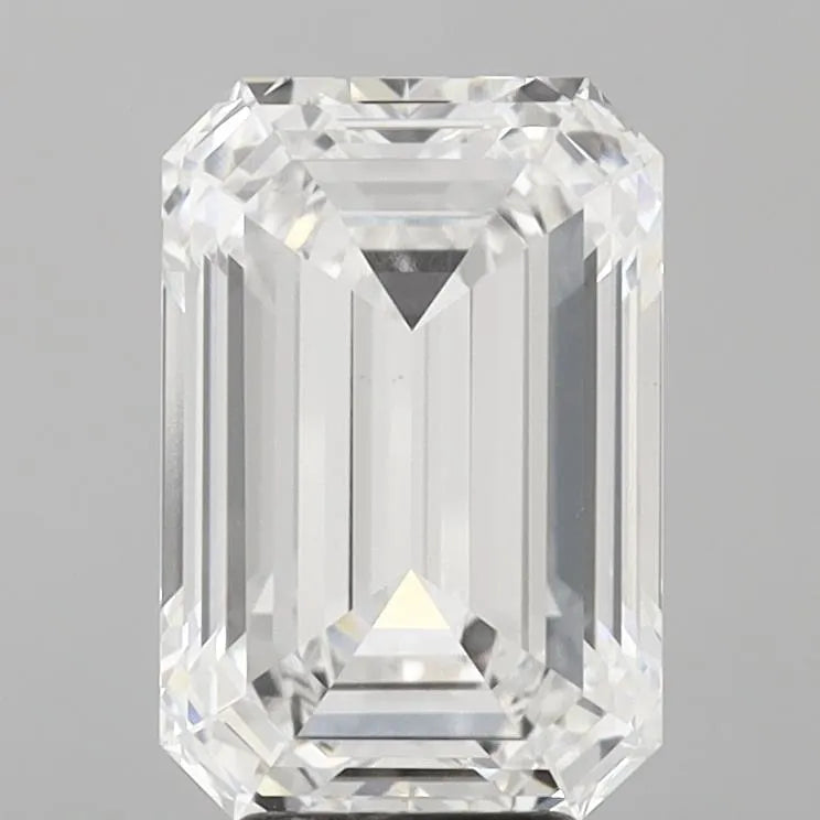 4.04ct Emerald Lab Grown Diamond (Colour D, Clarity VVS1, IGI Certified)