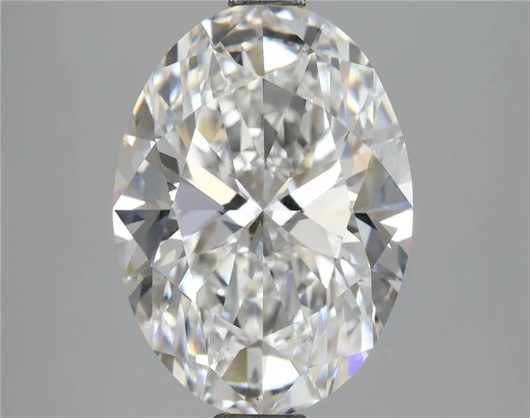 4.04ct Oval Lab Grown Diamond (Colour E, Clarity VVS2, IGI Certified)