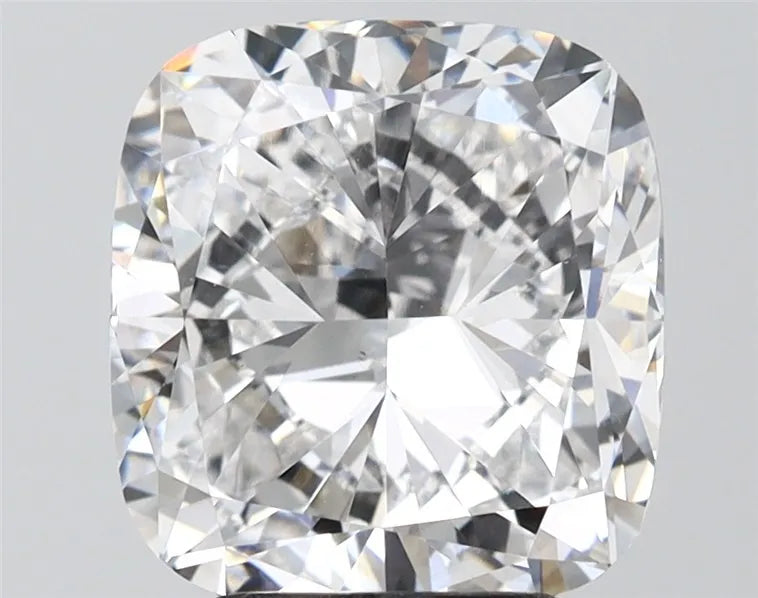 4.05ct Cushion modified Lab Grown Diamond (Colour E, Clarity VS1, IGI Certified)