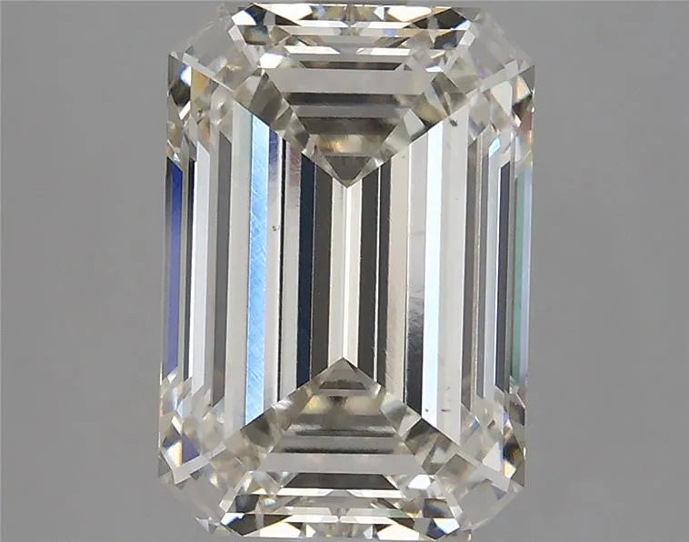 4.05ct Emerald Lab Grown Diamond (Colour I, Clarity VS1, IGI Certified)