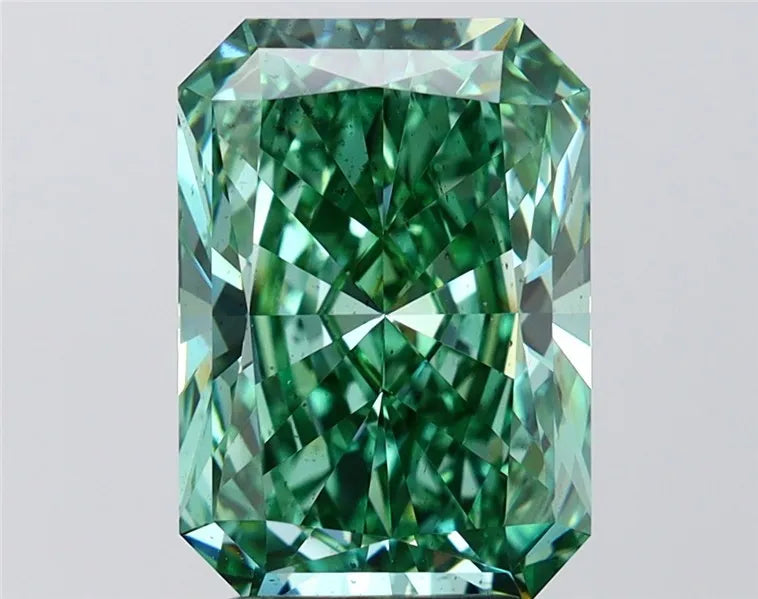 4.10ct Radiant Lab Grown Diamond (Colour Fancy Vivid Green, Clarity SI1, IGI Certified)