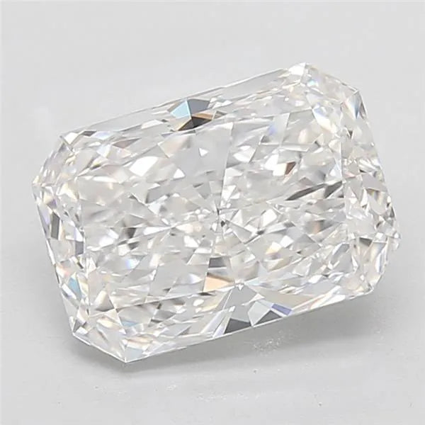 4.54ct Radiant Lab Grown Diamond (Colour E, Clarity VVS1, IGI Certified)
