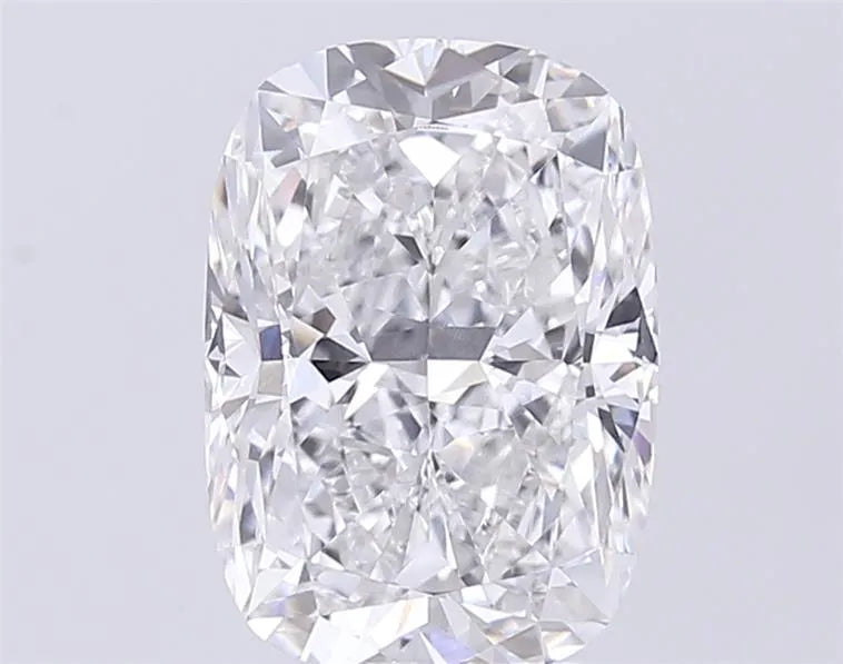 4.55ct Cushion modified Lab Grown Diamond (Colour D, Clarity VVS2, IGI Certified)