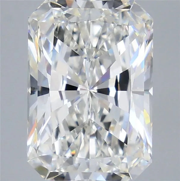 4.58ct Radiant Lab Grown Diamond (Colour F, Clarity VVS2, IGI Certified)