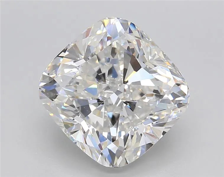 5.00ct Cushion modified Lab Grown Diamond (Colour E, Clarity VVS2, Cut VG, IGI Certified)