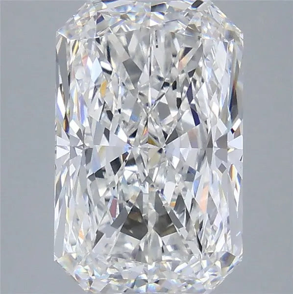 5.04ct Radiant Lab Grown Diamond (Colour E, Clarity VVS1, IGI Certified)