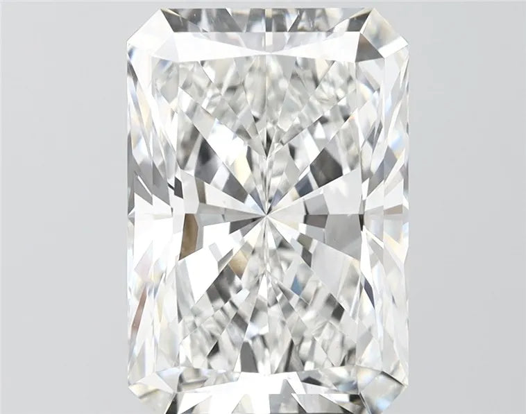 5.76ct Radiant Lab Grown Diamond (Colour E, Clarity VS1, IGI Certified)
