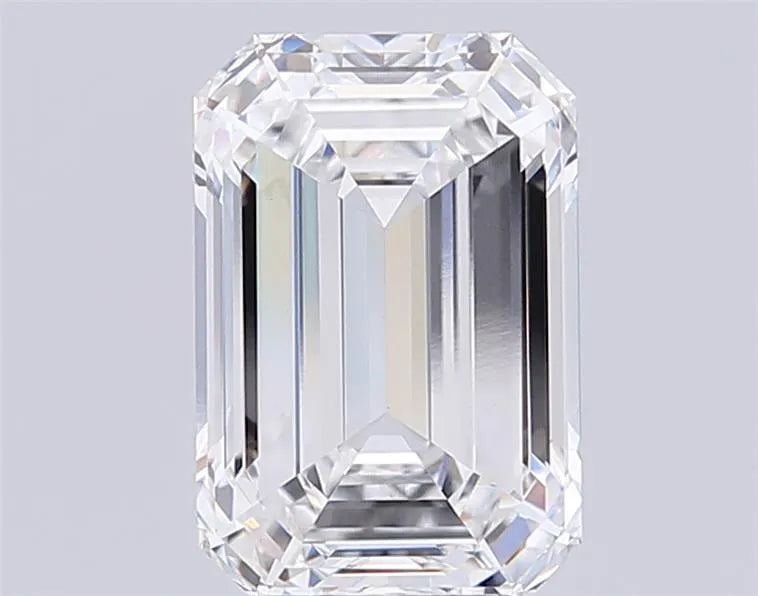 5.87ct Emerald Lab Grown Diamond (Colour D, Clarity VVS2, IGI Certified)