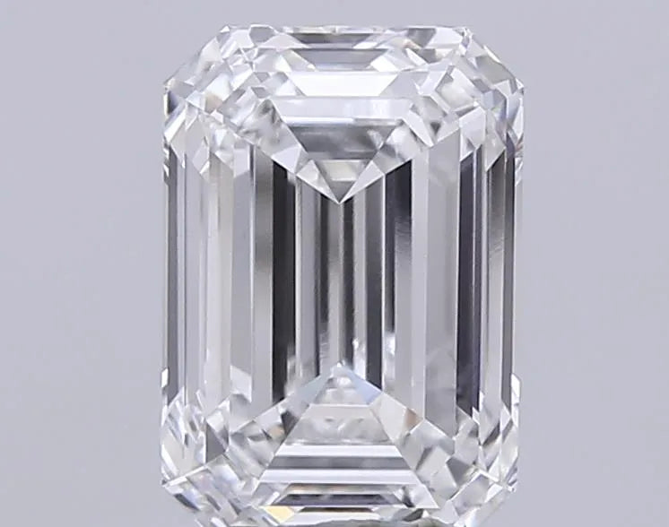 7.30ct Emerald Lab Grown Diamond (Colour E, Clarity VVS2, IGI Certified)