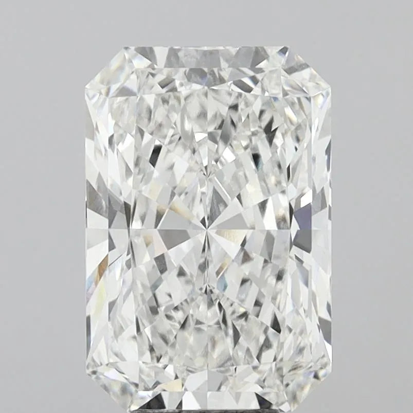 8.08ct Radiant Lab Grown Diamond (Colour F, Clarity VVS2, IGI Certified)