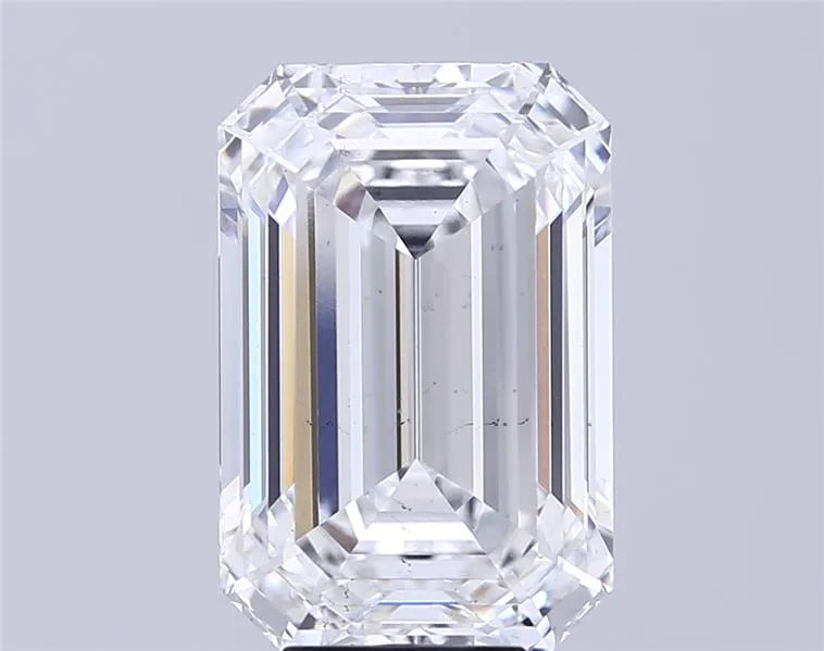 8.10ct Emerald Lab Grown Diamond (Colour E, Clarity VS2, IGI Certified)