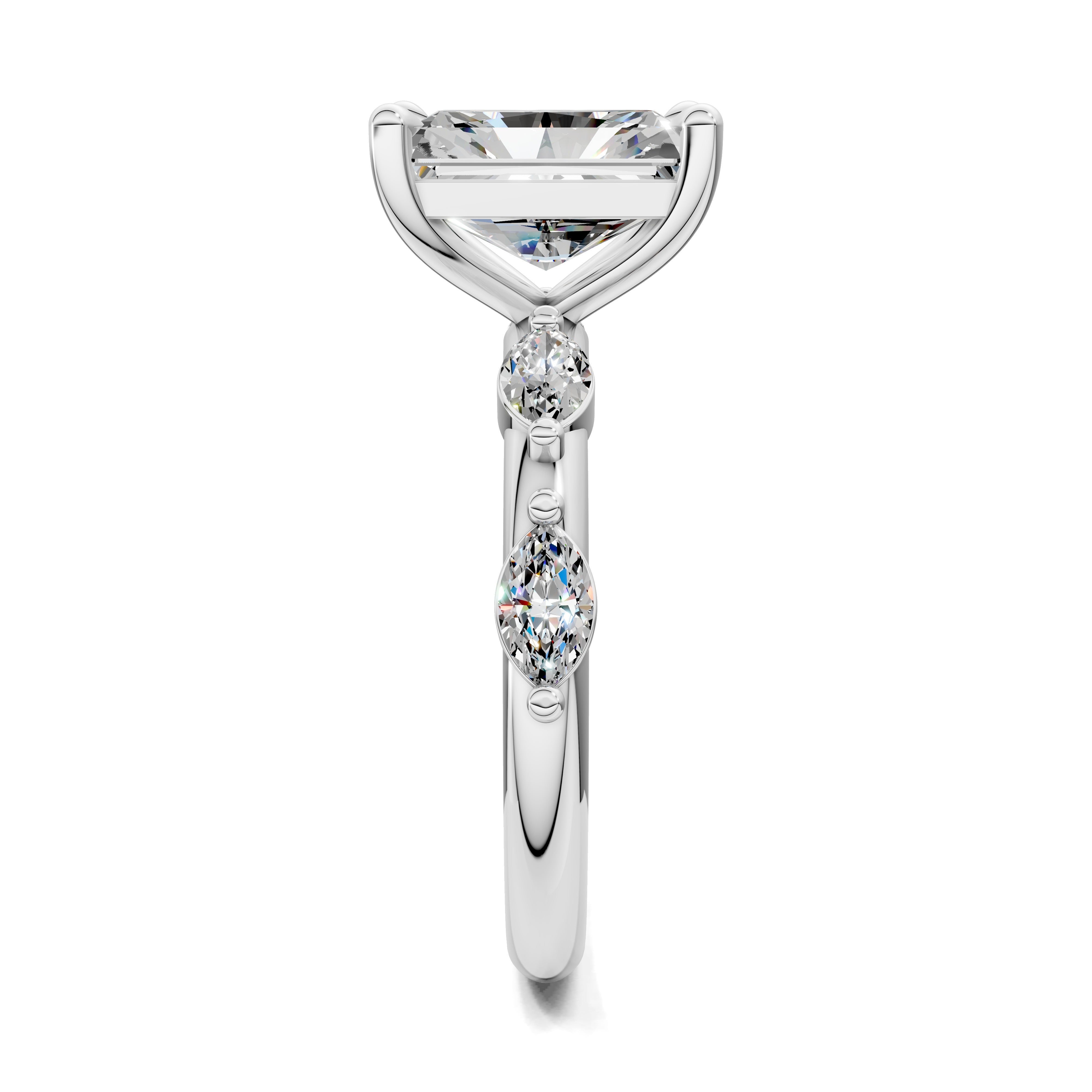 Valora Radiant Sculpted Crescent Ring