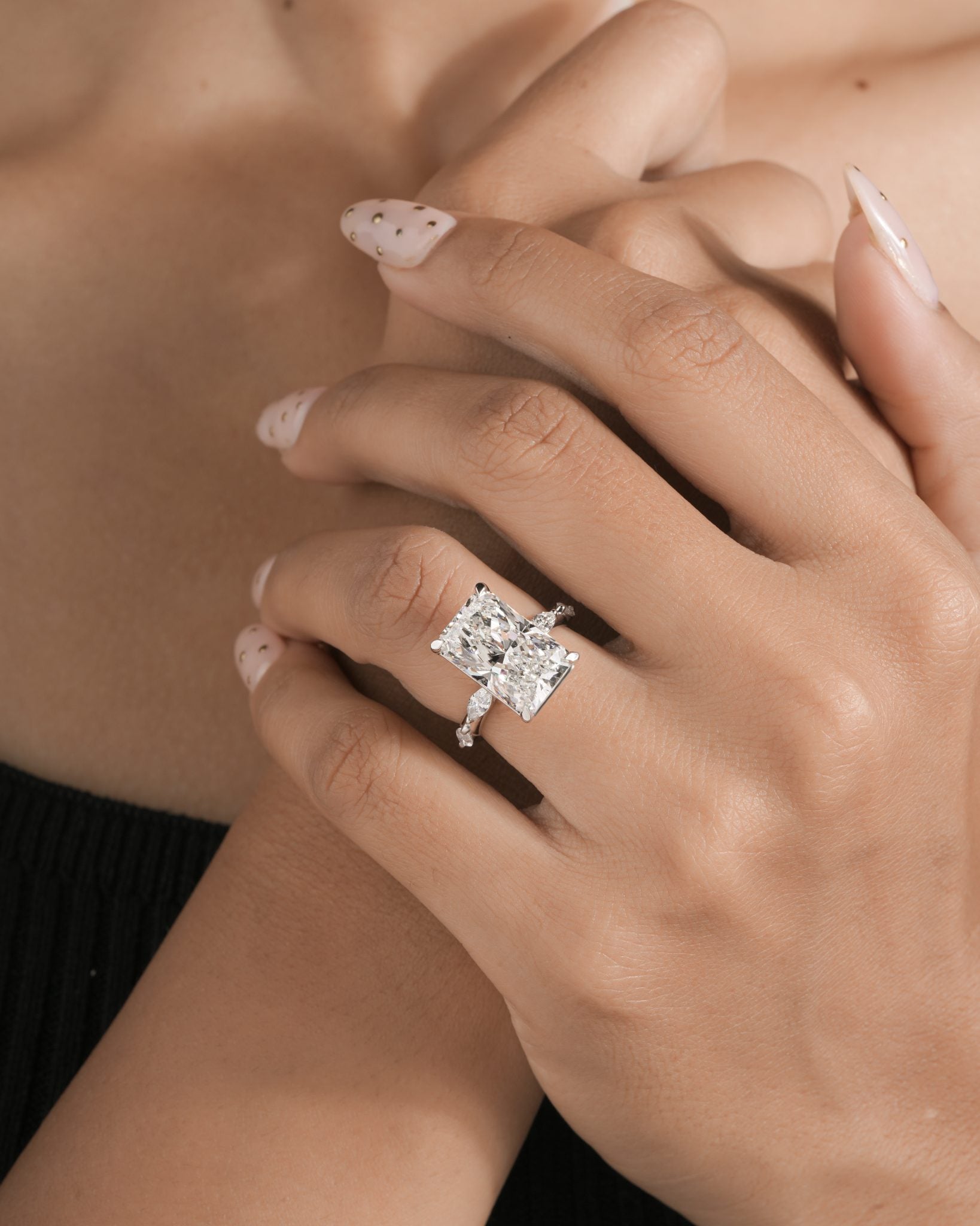 Valora Radiant Sculpted Crescent Ring